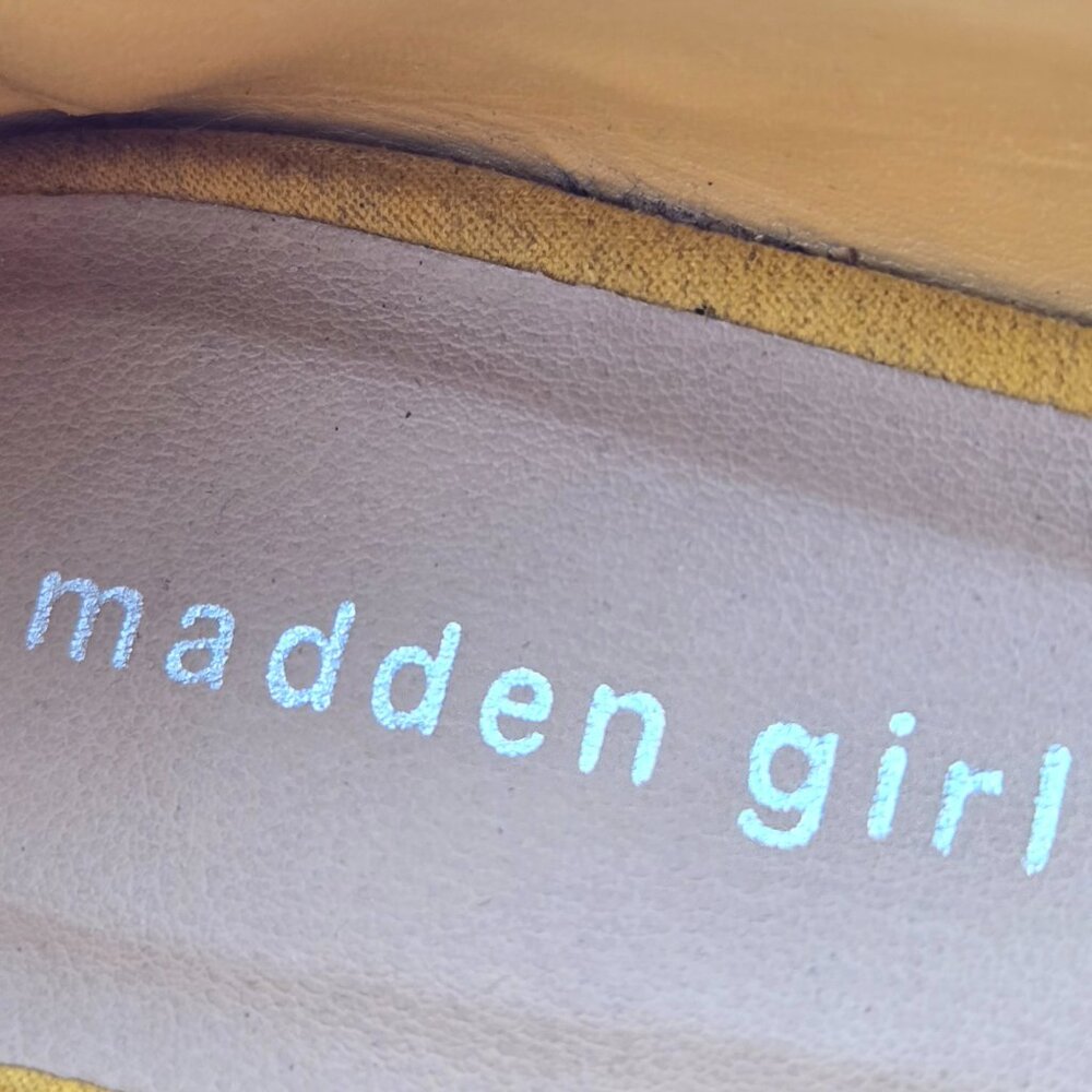 Madden Girl Jasmin Mustard Yellow Suede Pointed Toe Flats – Size 8.5 - Picture 8 of 12
